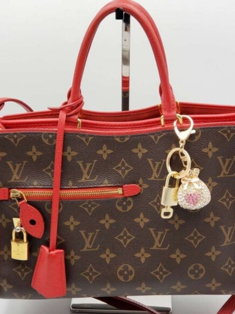 LV Gold Padlock & Key 🔒 Authentic Louis Vuitton Bag Unbranded Charm - Picture 7 of 7